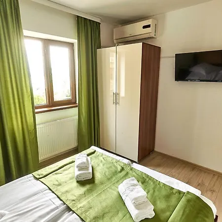 Miraj 2 * Mamaia